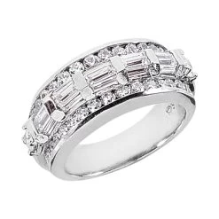 18K White Gold Ladies Diamond Ring 2.15ct