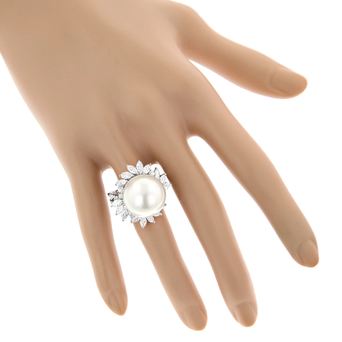 18K White Gold Ladies Pearl & Marquise Diamond Ring For Women 2.92ct 5 18K White Gold Ladies Pearl & Marquise Diamond Ring For Women 2.92ct - Image 3