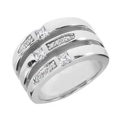 18K White Gold Right Hand Diamond Ladies Ring 0.50ct