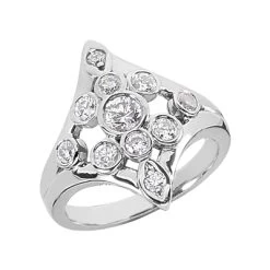 Platinum Right Hand Ladies Diamond Ring 0.85ct