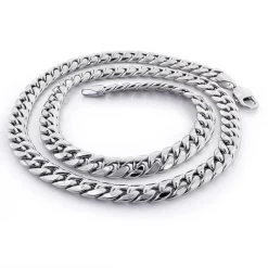 10K White Gold Miami Cuban Link Chain In 22-40in 11mm